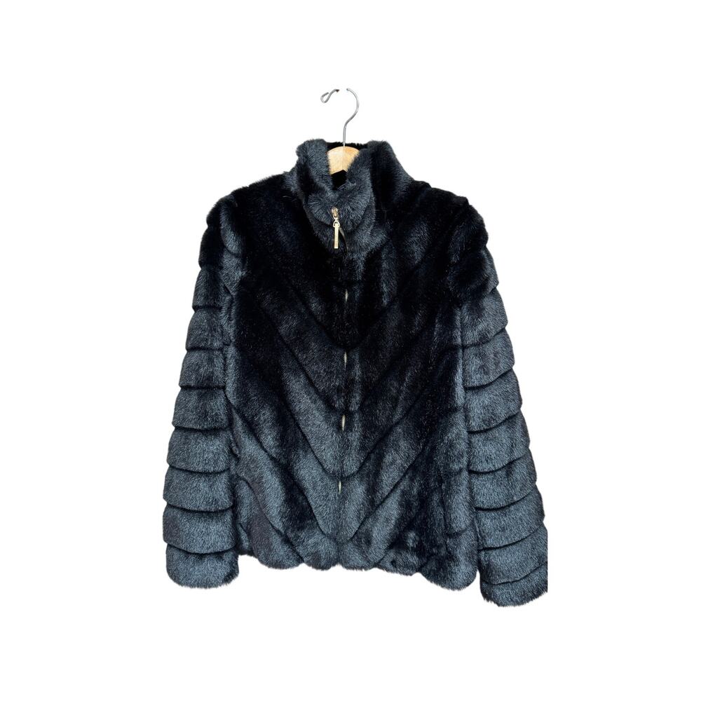 Ellen Tracy Black Chevron Faux Fur Coat size Medium